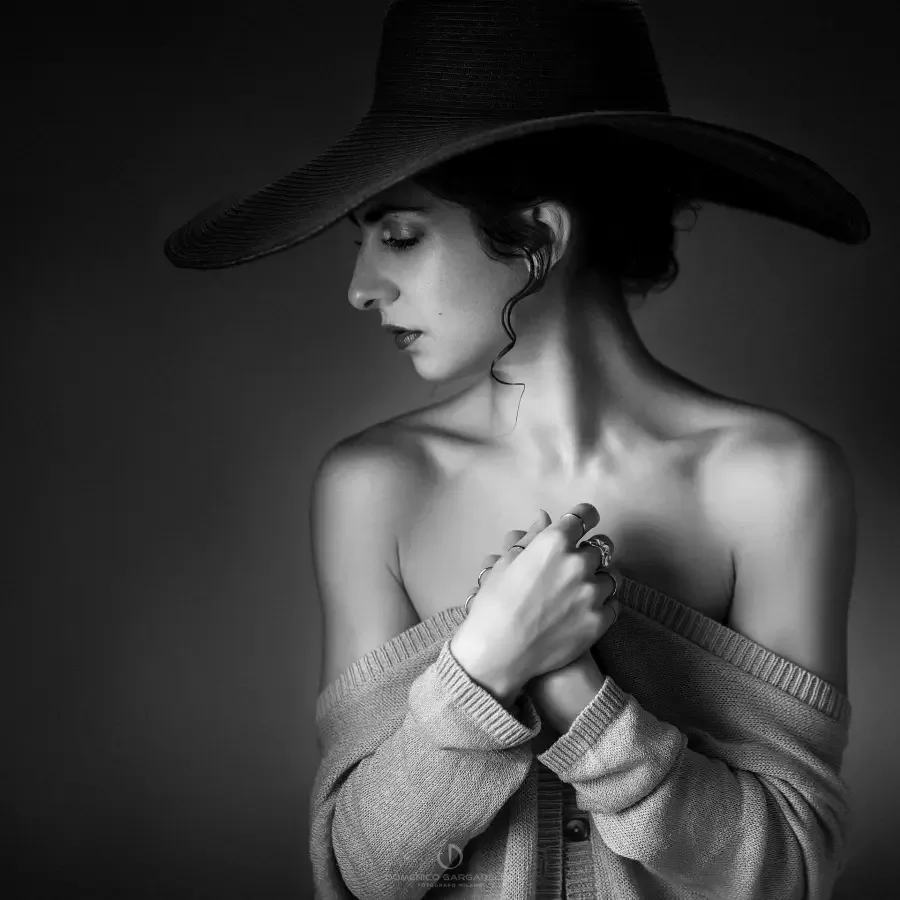 Sessione di fotografia boudoir nello studio di Viale Sarca a Milano