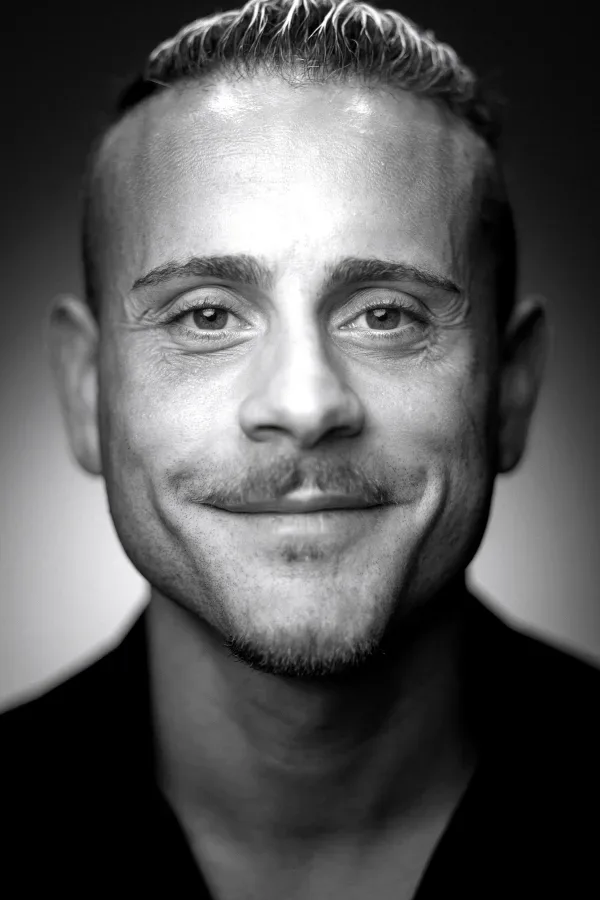 ritratto attore emergente headshot composit milano